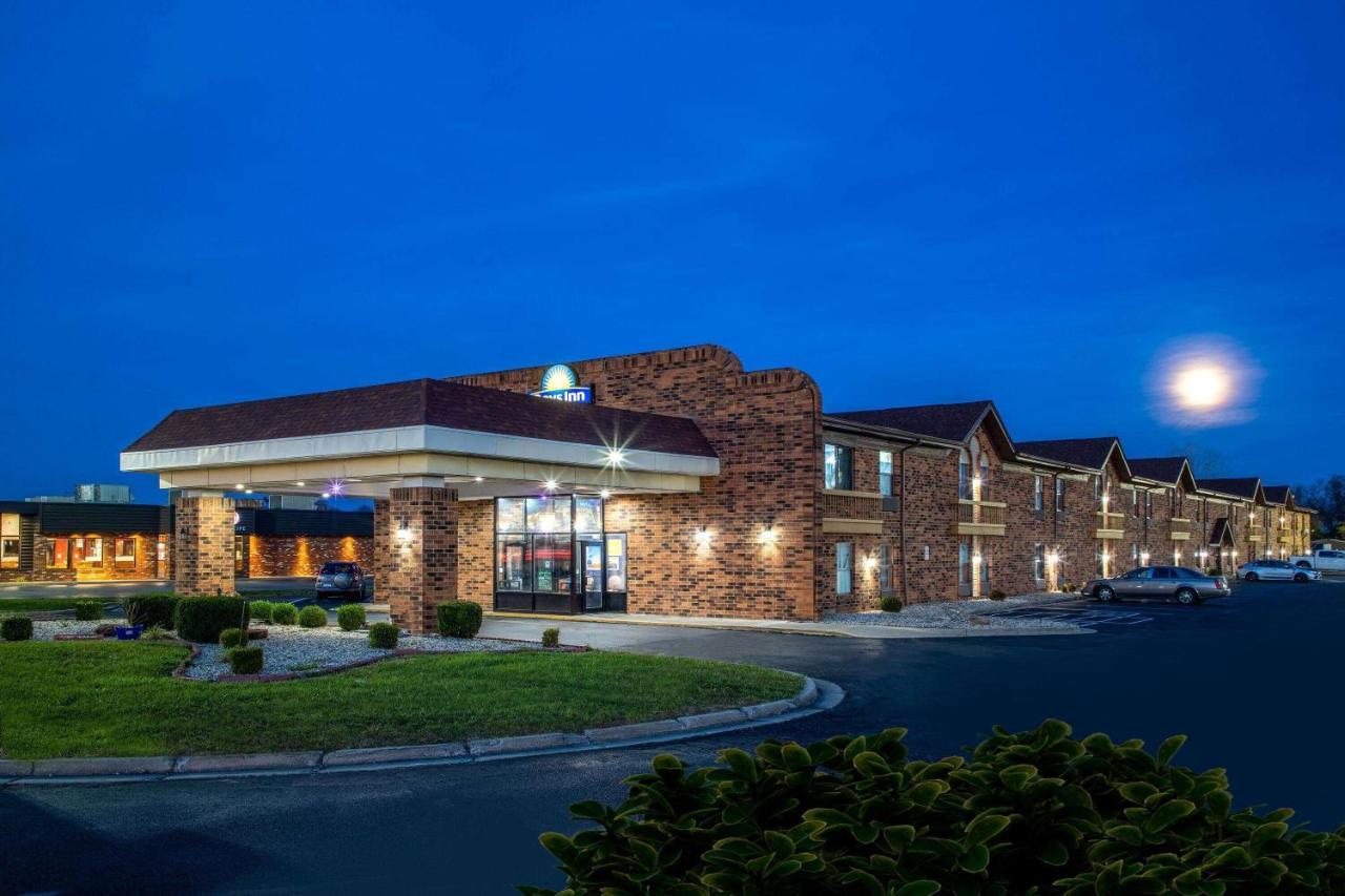 Days Inn By Wyndham Anderson In Eksteriør bilde